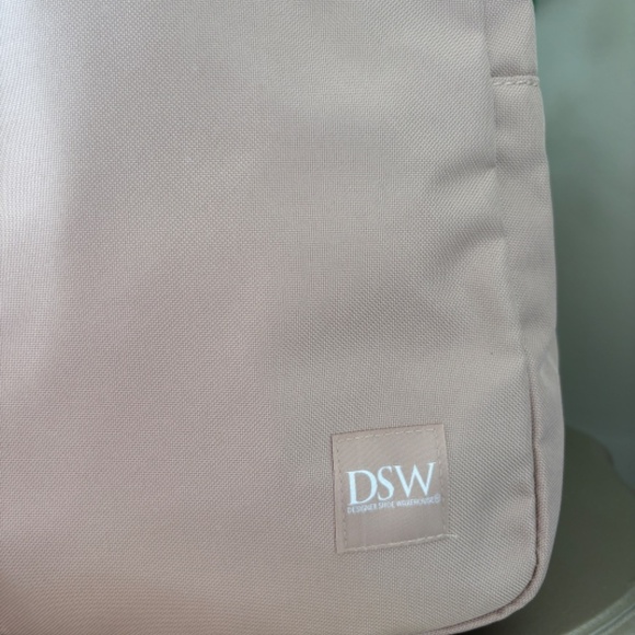 DSW 2 Piece Backpack Set - Picture 3 of 9